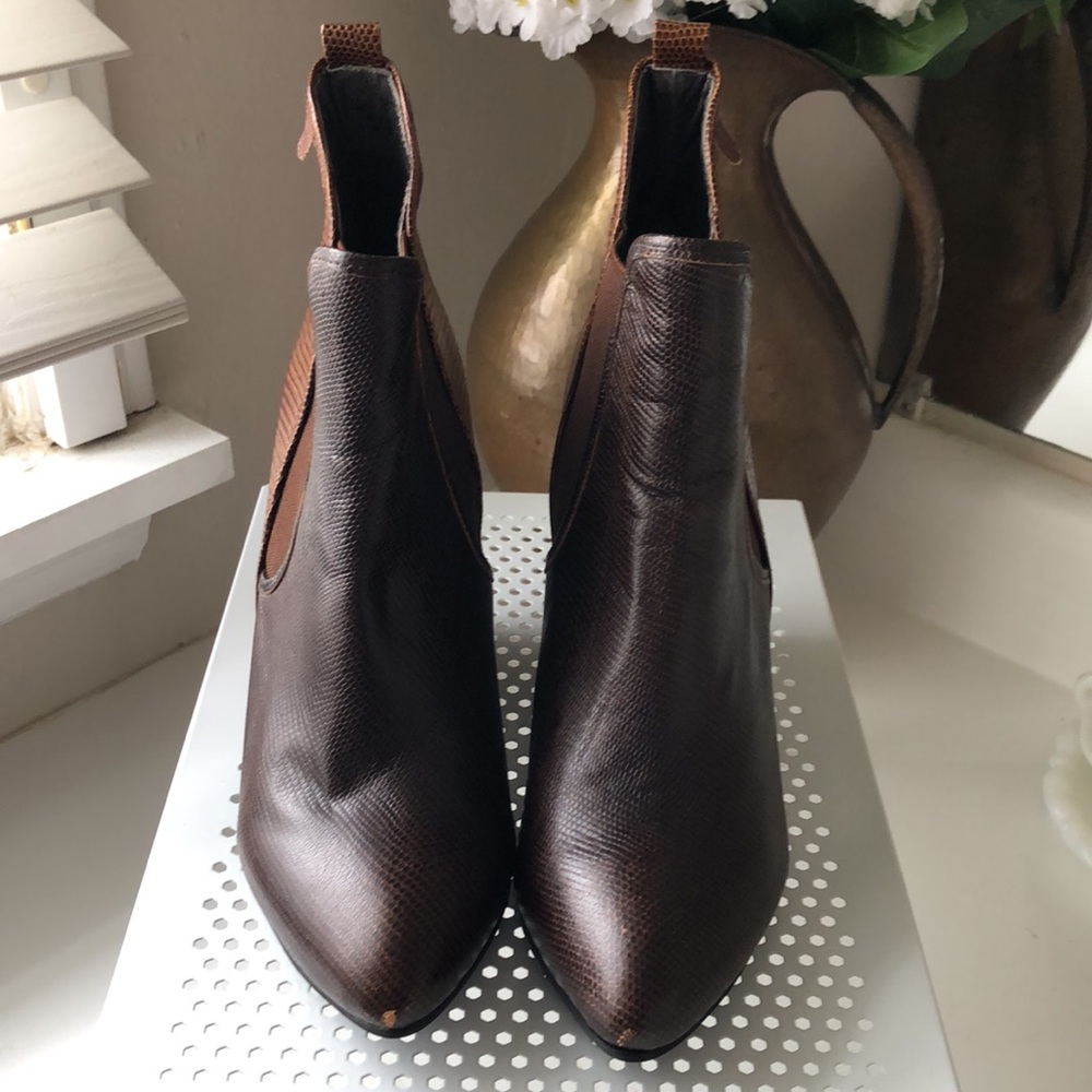 Vintage brand boots